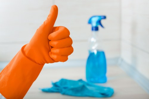 Local Wimbledon cleaning rates for homes and busy commercial areas